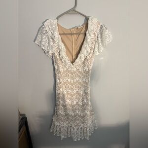Selfie Leslie Cream Floral Lace Mini Dress